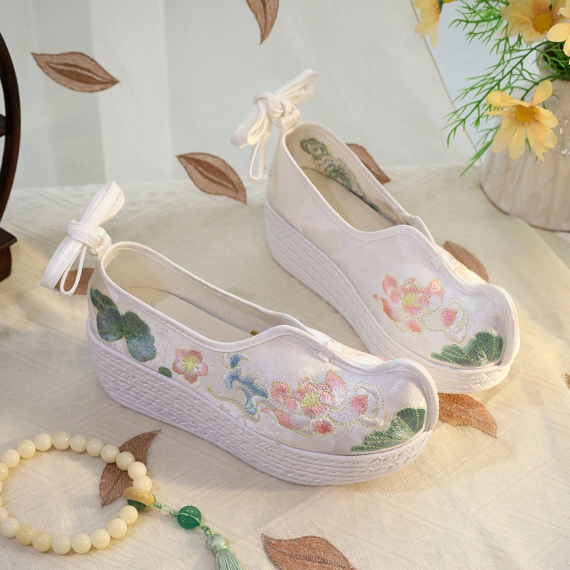 Embroidery Yes - 2026 Women's White Lotus Embroidery Platform