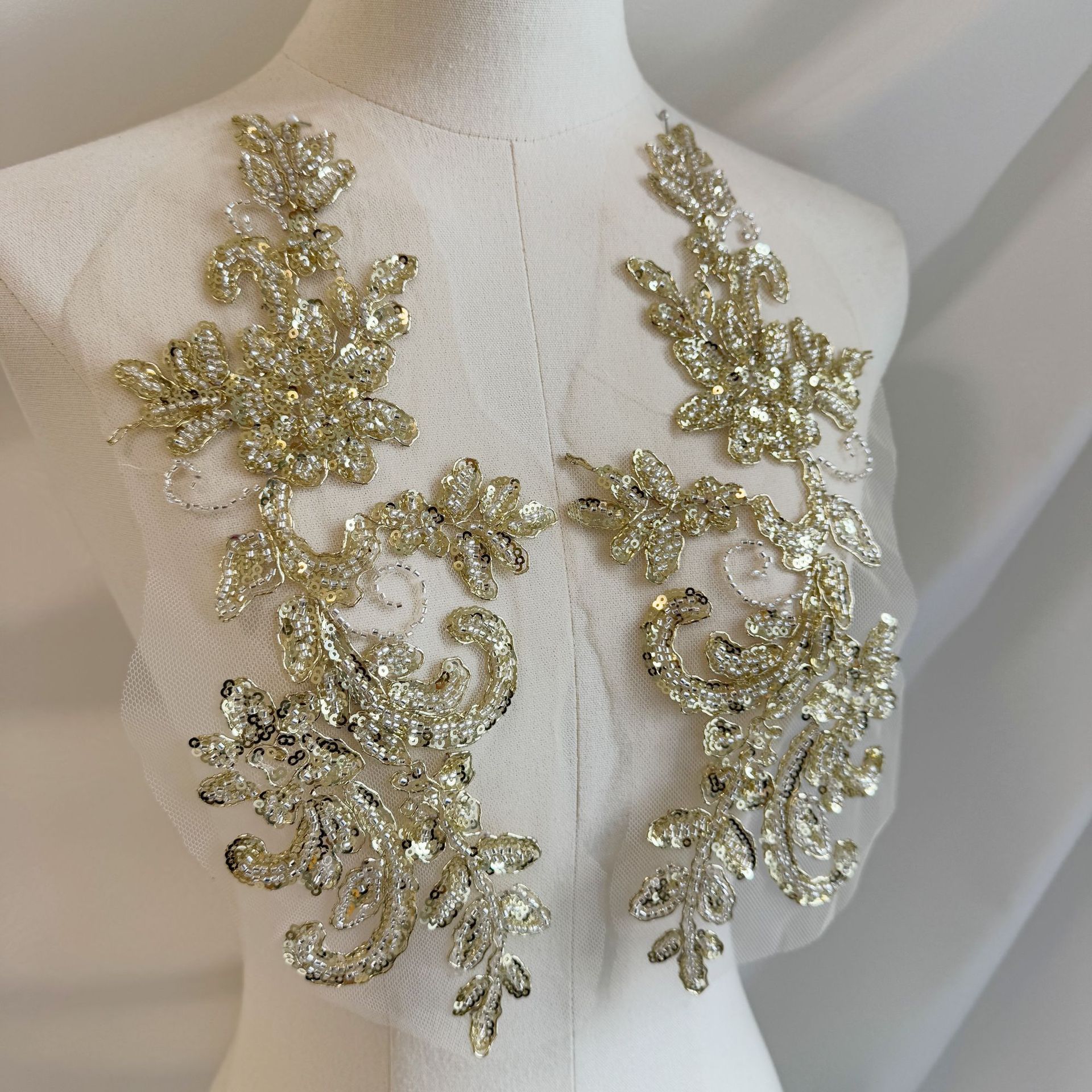 Champagne gold beaded flower s - đánh giá và giá Embroidery Gold