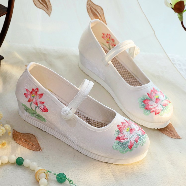 2026 Women's White & Green Lot - đánh giá và giá Embroidery Yes