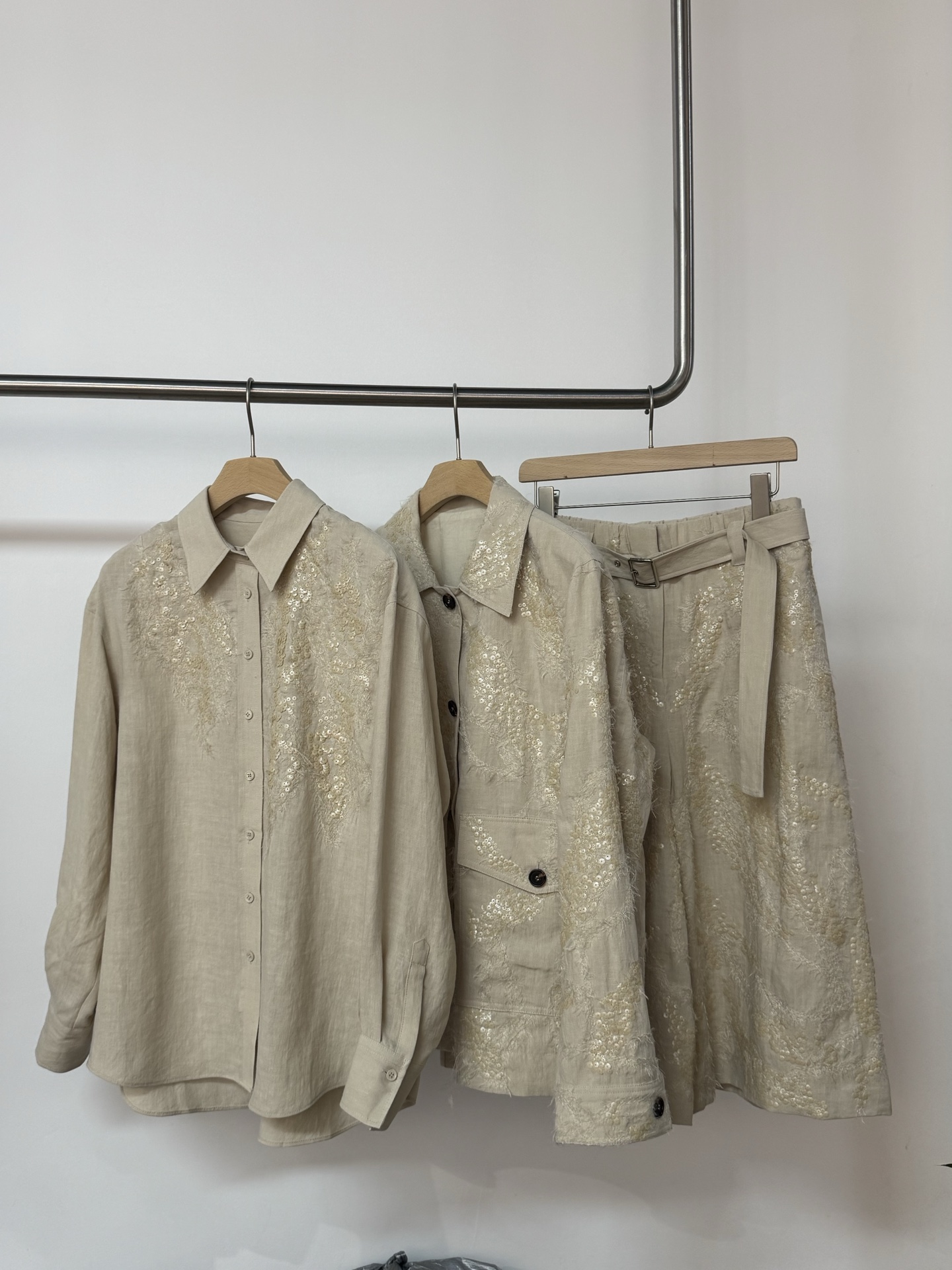 Women Sequined Embroidery 3-Pi - đánh giá và giá Embroidery Jacket