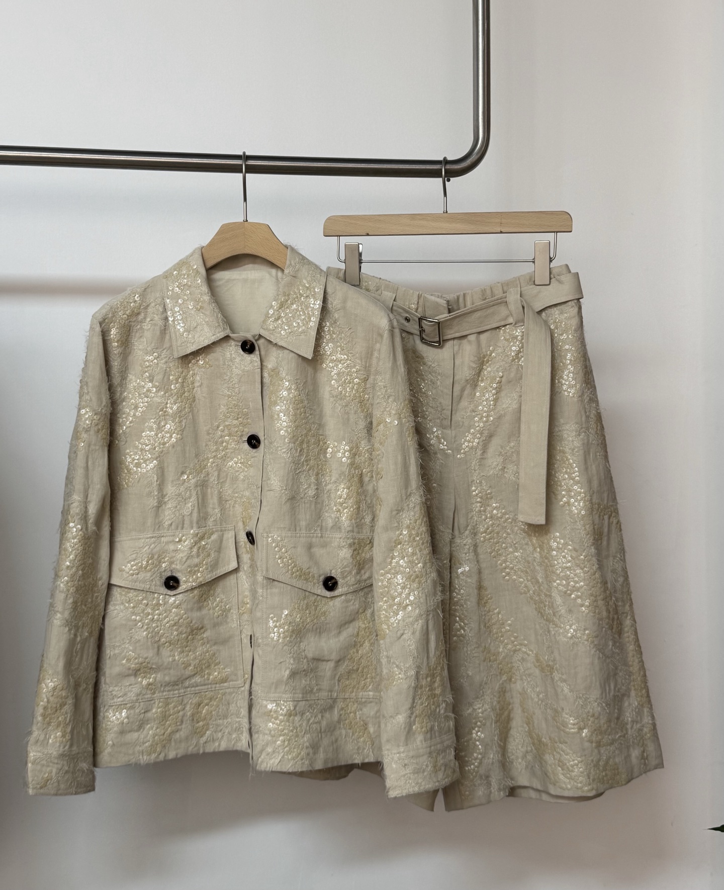 Women Sequined Embroidery 3-Pi - đánh giá và giá Embroidery Jacket
