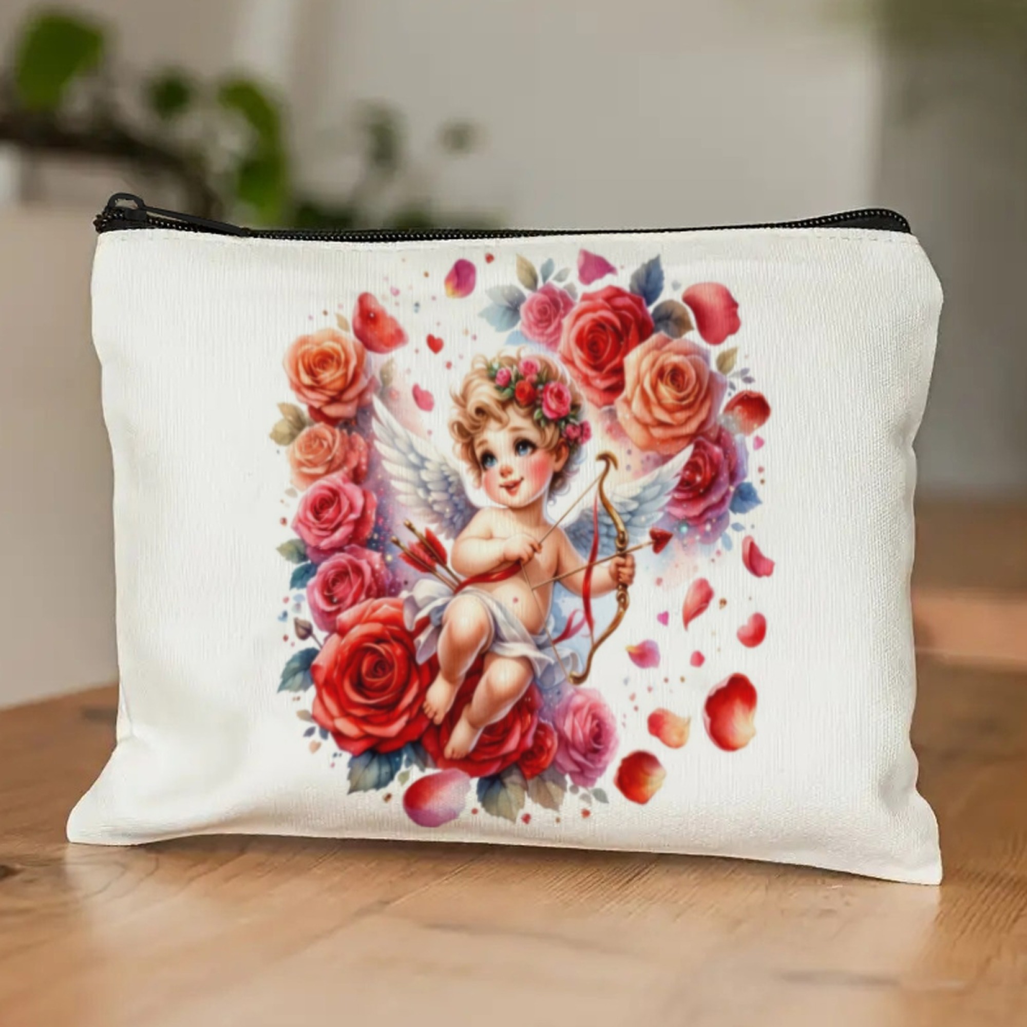 Romantic Love Theme Cosmetic B - đánh giá và giá Embroidery Design Love